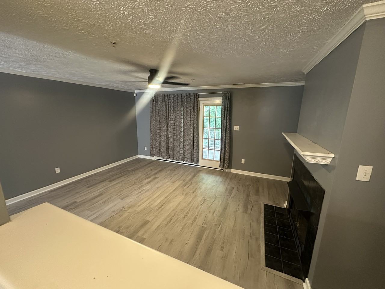 320 Bubble Creek Court - 7Unit 7 #7 - Photo 4 of 15