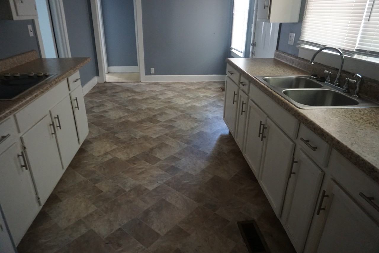 215 Evans St #1 - Photo 2 of 7