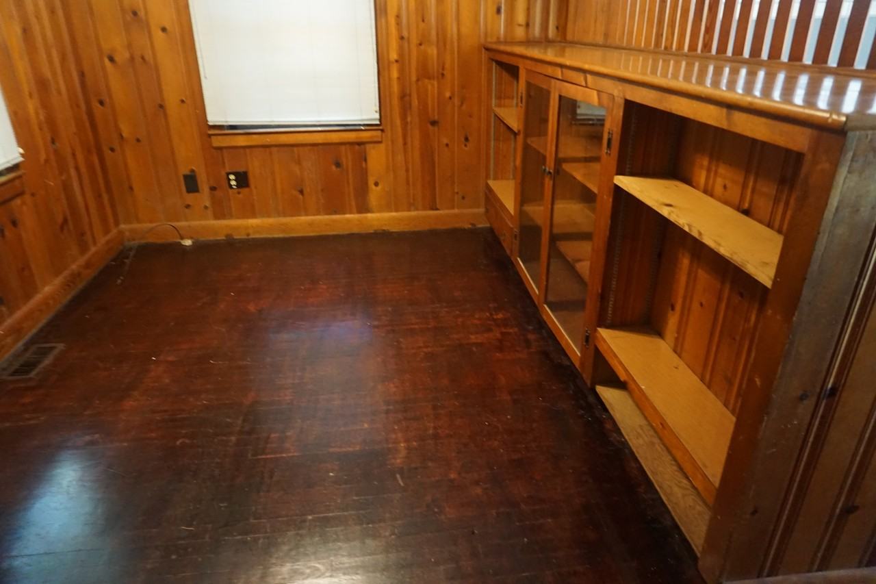 215 Evans St #1 - Photo 6 of 7