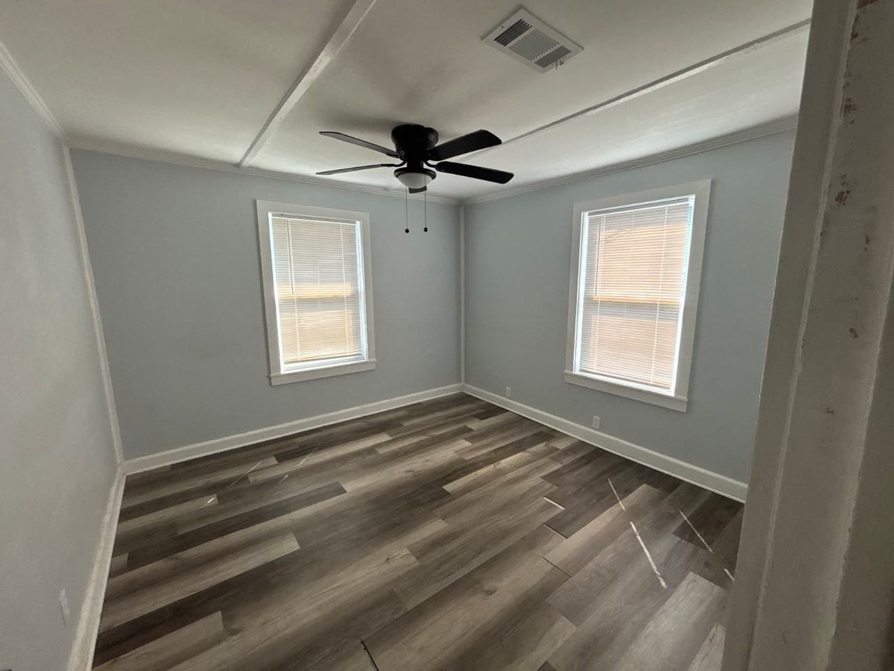 1153 Auburn Dr #1 - Photo 3 of 19