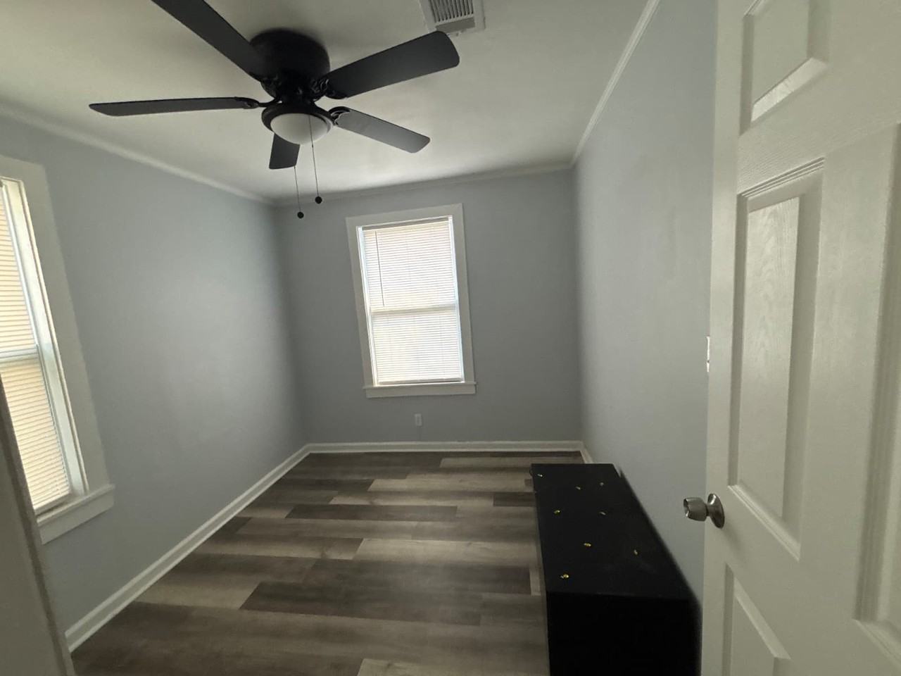 1153 Auburn Dr #1 - Photo 4 of 19