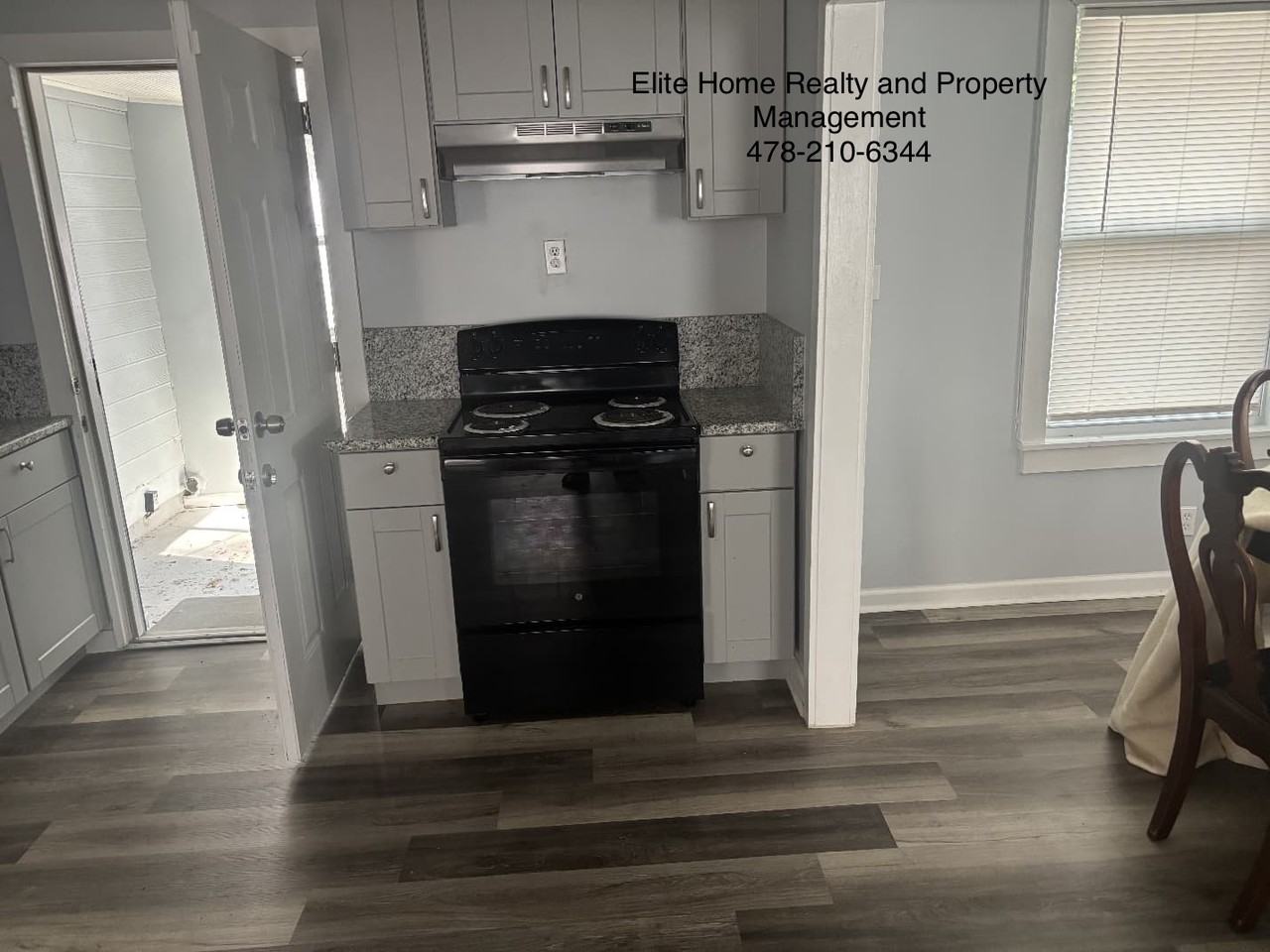 1153 Auburn Dr #1 - Photo 6 of 19