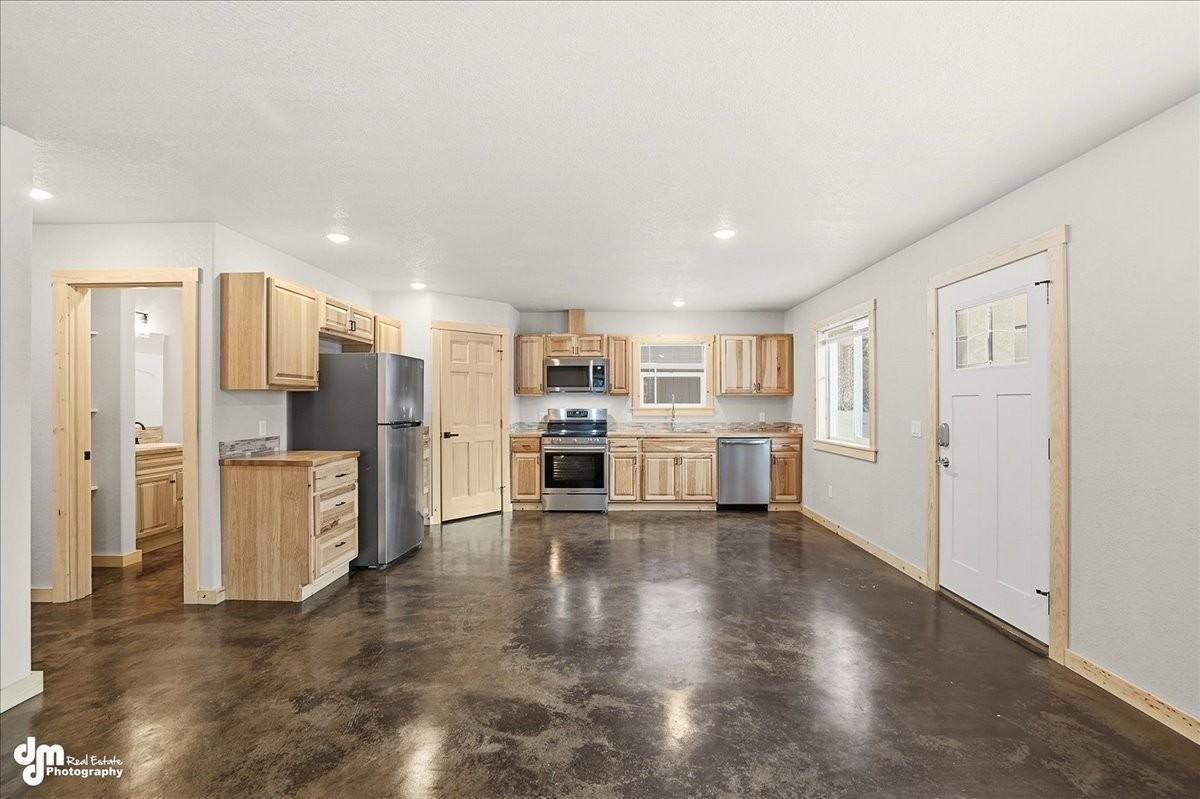 37221 Opengate Ct #3 - Photo 5 of 45