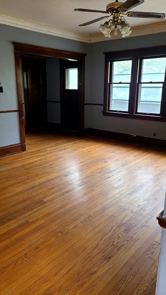 2631 N 49th St #2 - Photo 3 of 11