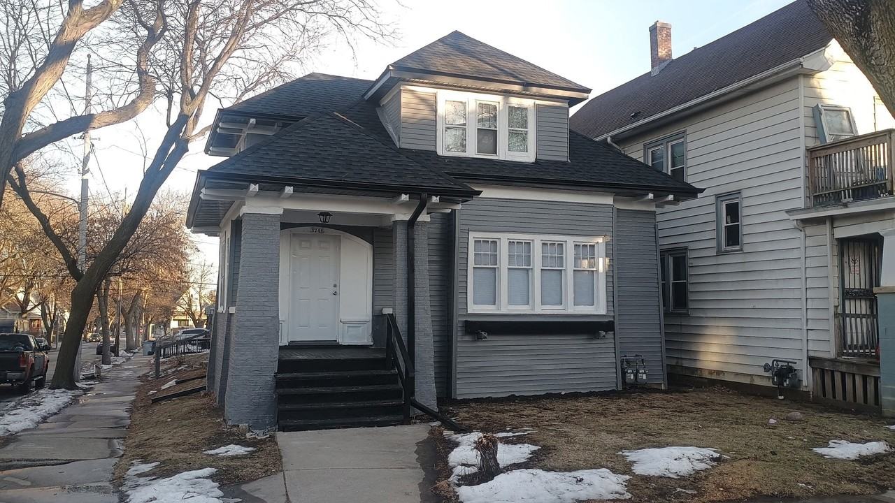 3248 N 2nd St #2 - Photo 2 of 13