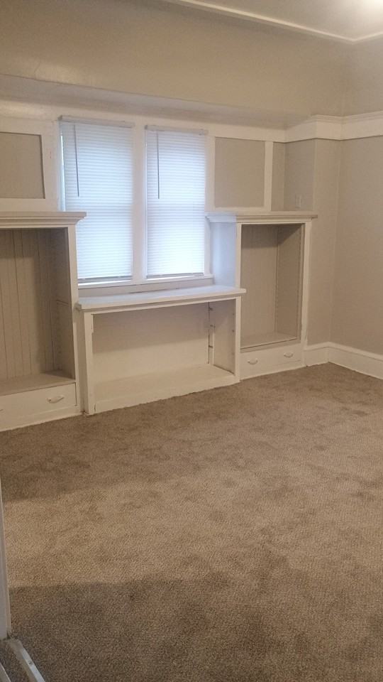3248 N 2nd St #2 - Photo 7 of 13