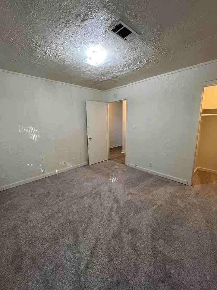 2016 4th St #1 - Photo 3 of 10