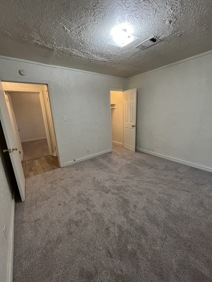 2016 4th St #1 - Photo 4 of 10
