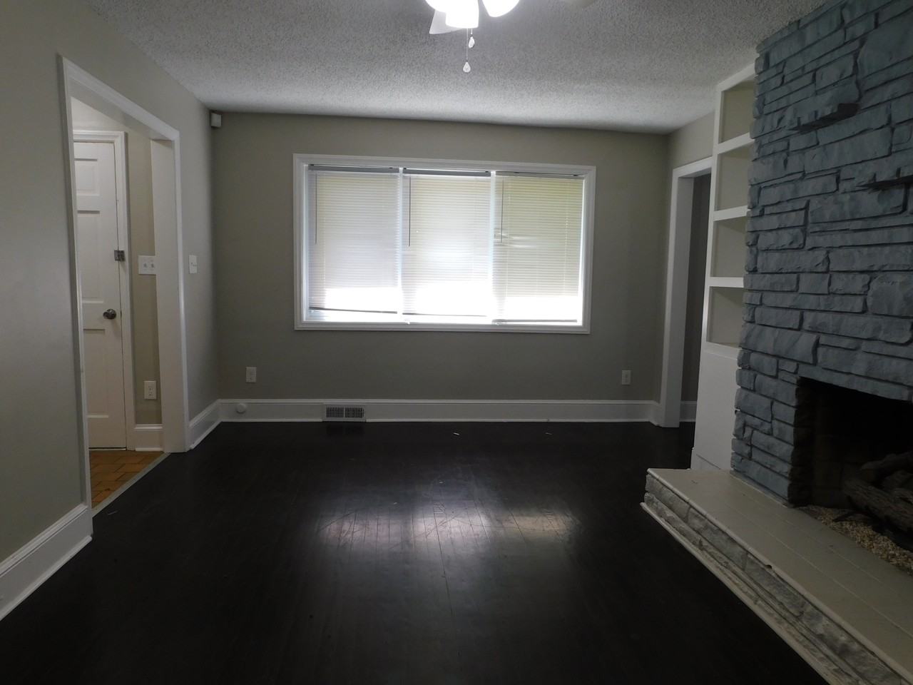 411 Gray Dr #1 - Photo 3 of 19