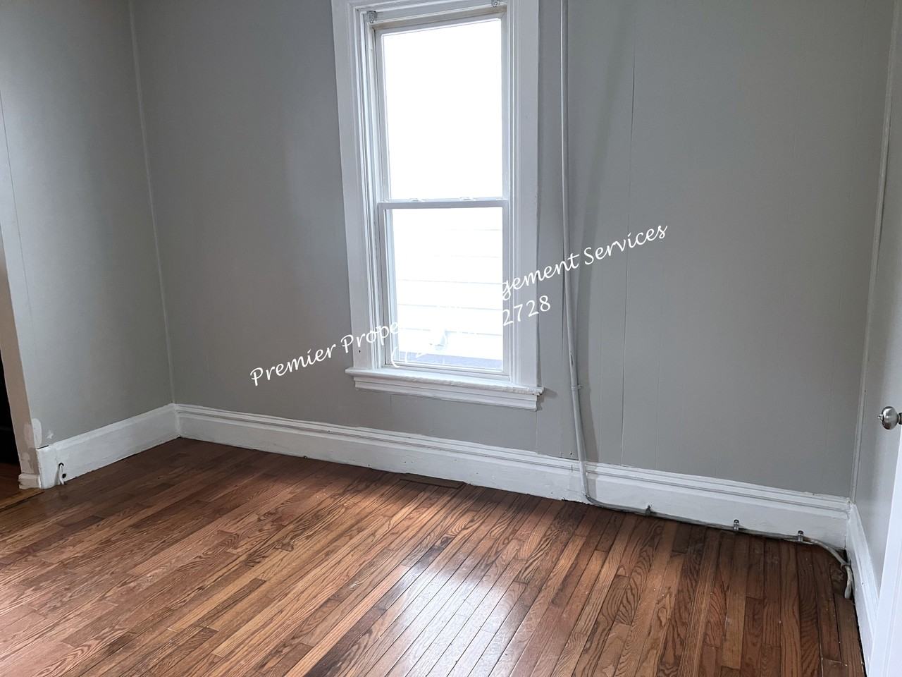 536 Glenwood Ave #1 - Photo 7 of 14