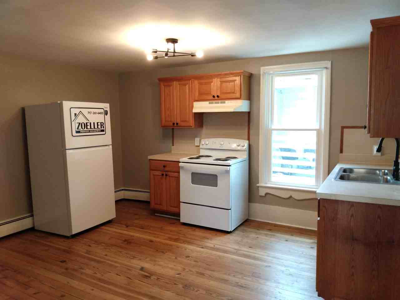 462 N Franklin St #2 - Photo 2 of 18