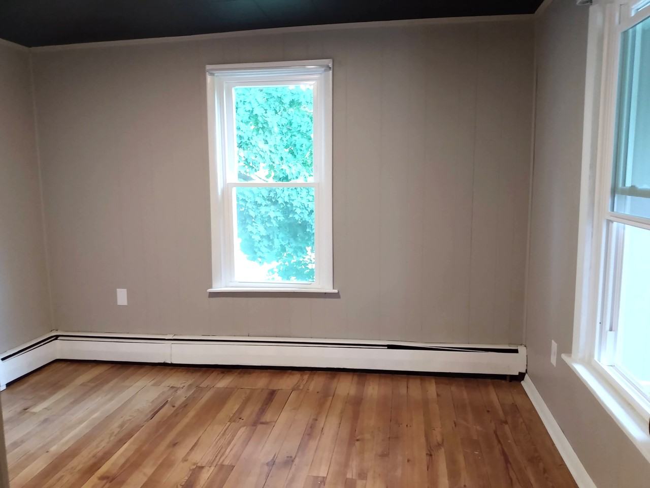 462 N Franklin St #2 - Photo 5 of 18