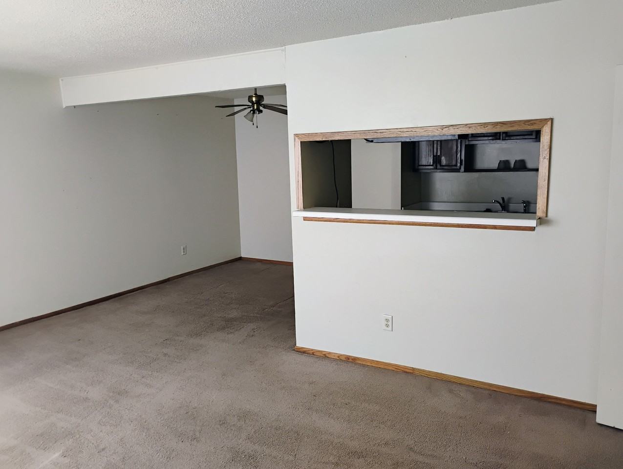 2560 Ivy Hill Ln Apt A #1 - Photo 2 of 11