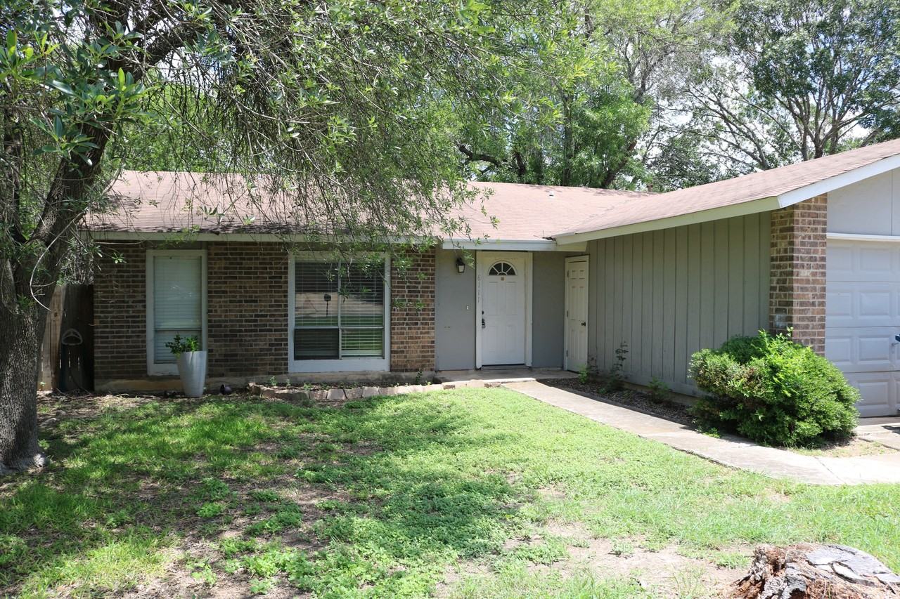 6111 Little Brandywine Crk #1 - Photo 2 of 7