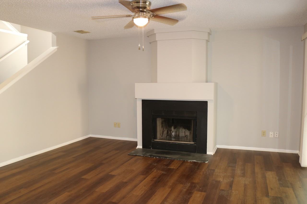 3824 Forsyth Park #1 - Photo 5 of 16