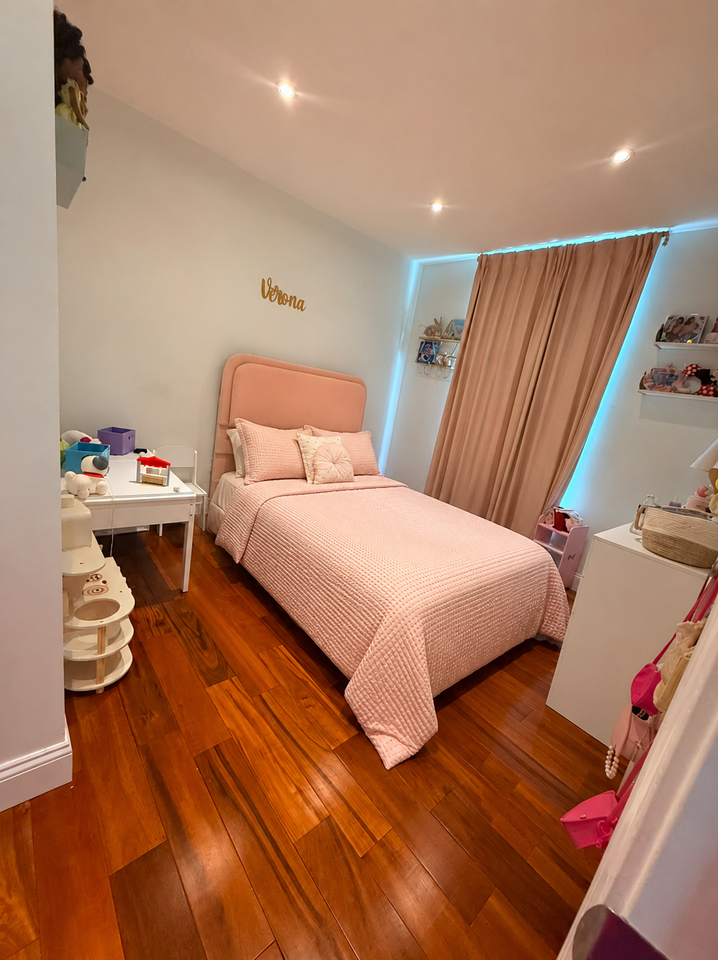 13 Woodcrest Dr #1 - Photo 6 of 11