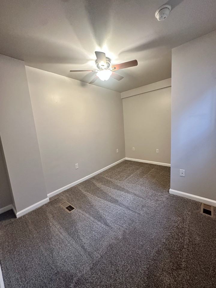 1016 Bingham St #1 - Photo 5 of 13