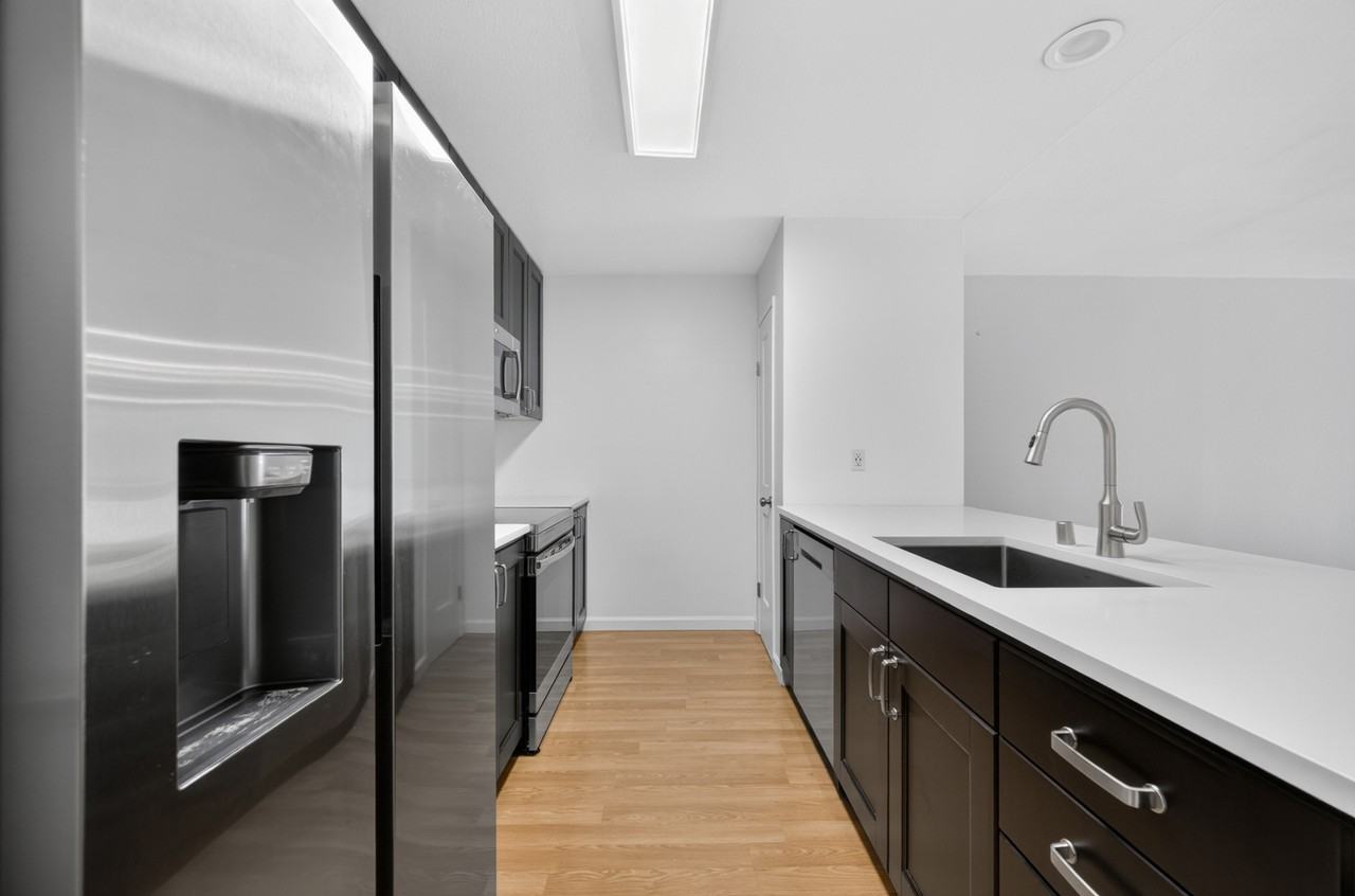 2201 The Alameda - 1 #1 - Photo 5 of 10