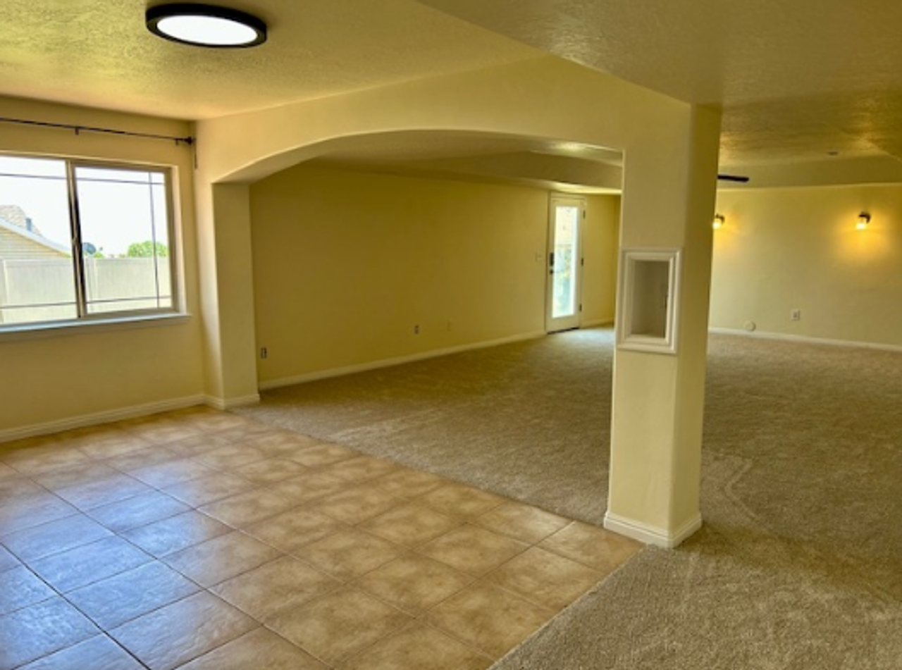 3988 S Lake Vista Dr - Photo 2 of 17