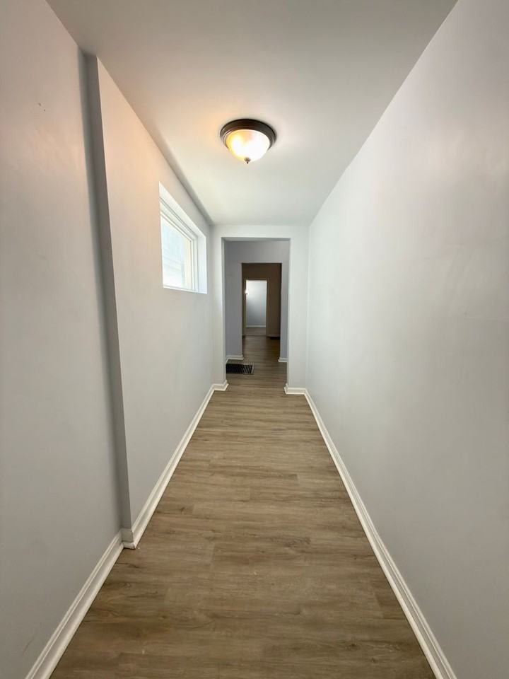 5135 Globe Ave - Photo 2 of 21