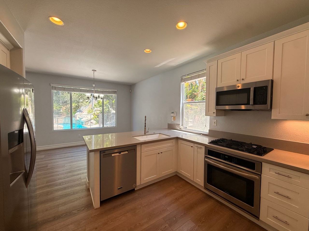 5430 Panoramic Ln - Photo 3 of 21