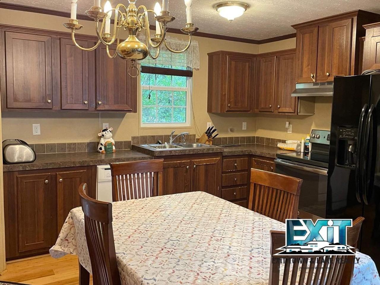 288 Country Ln - Photo 4 of 17