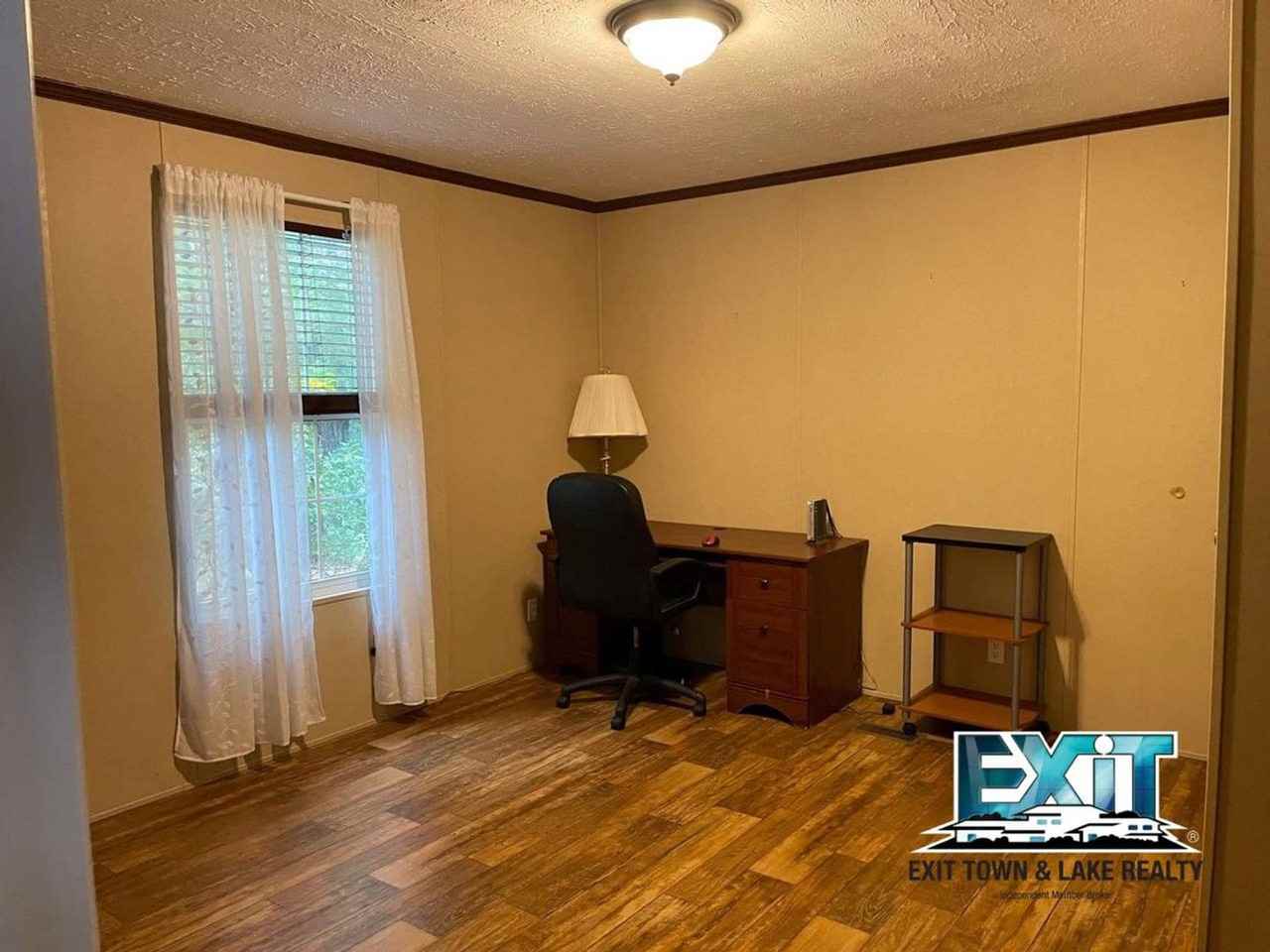 288 Country Ln - Photo 5 of 17
