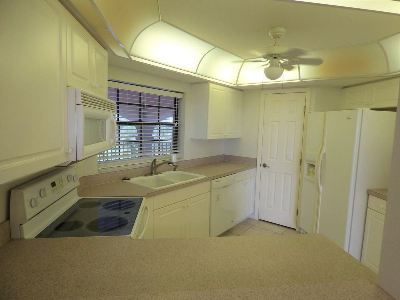 23465 Harborview Rd #234 - Photo 7 of 39