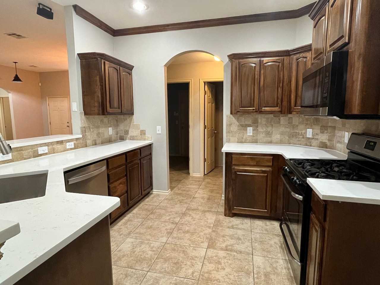2225 Washita Trl - Photo 7 of 22