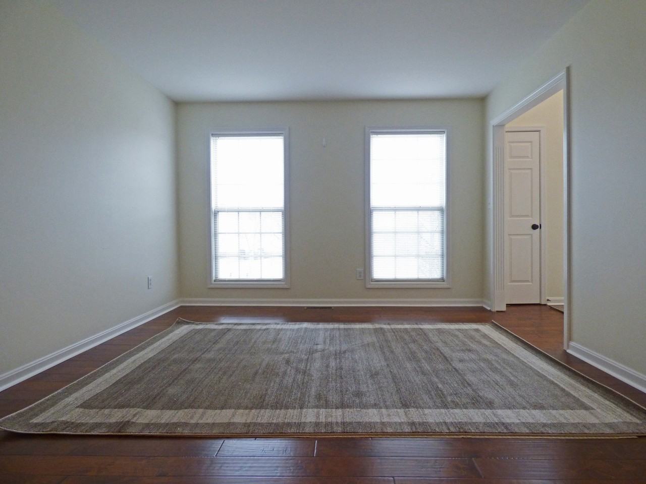 2205 Barrington Ln - Photo 6 of 50