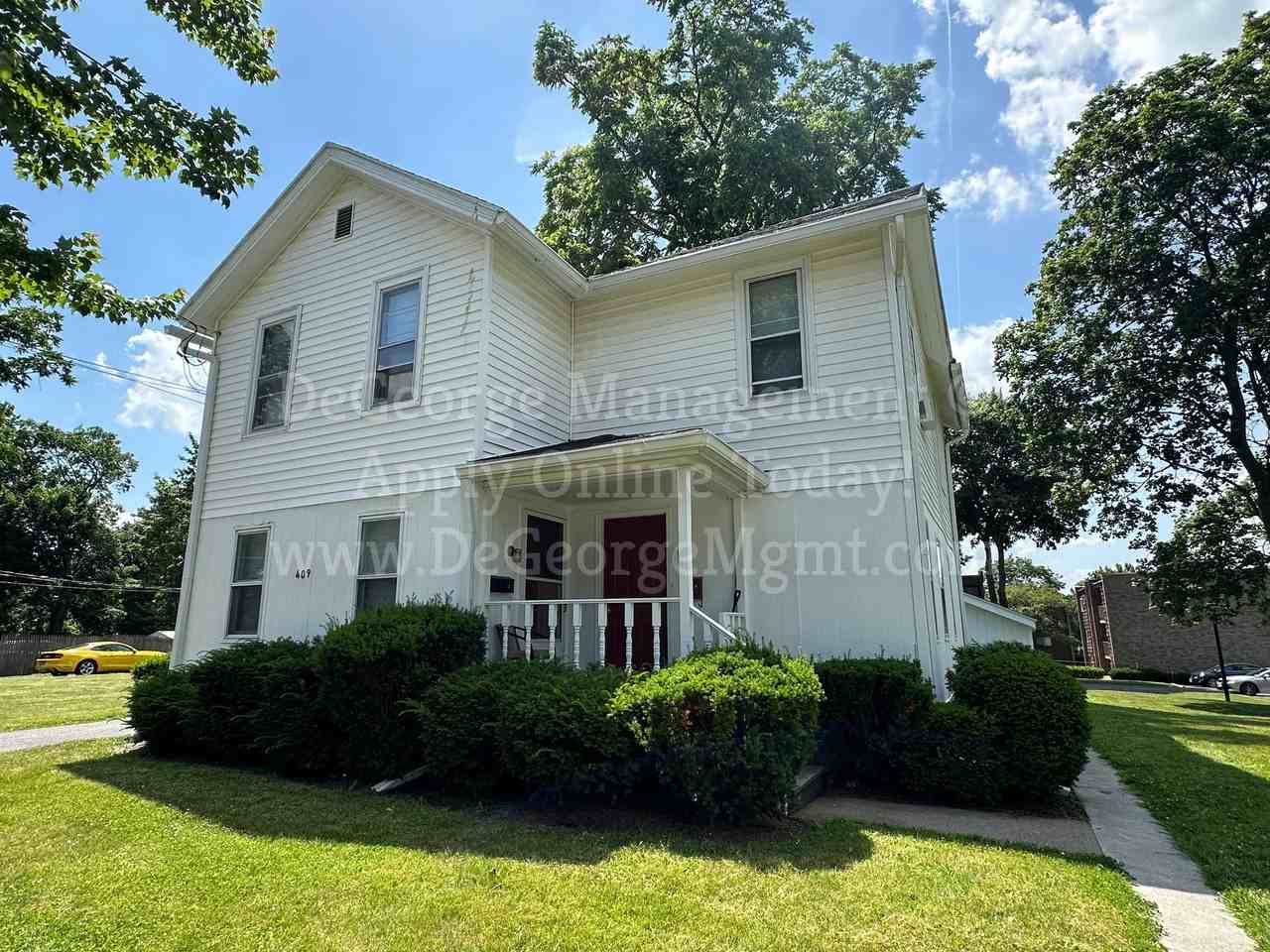 409 Madison - Photo 2 of 6