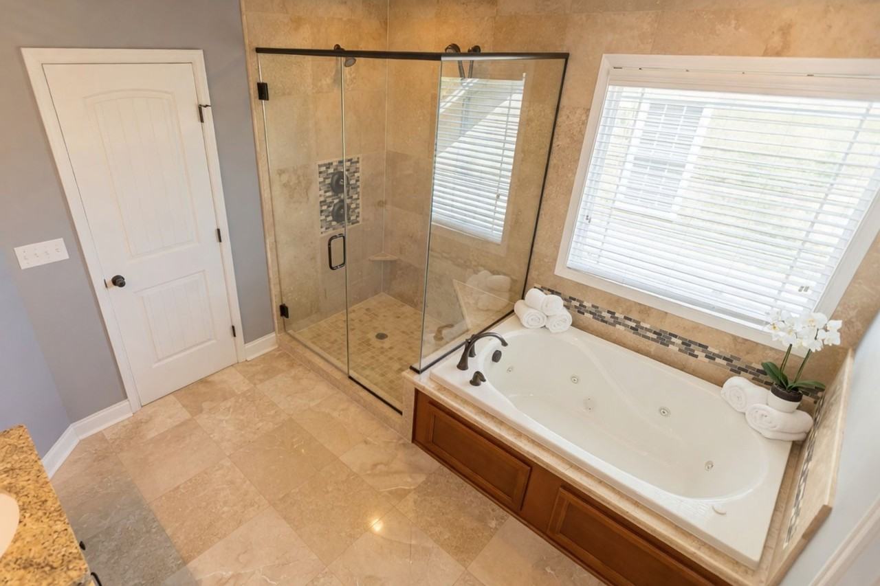 505 Capstone Dr - Photo 4 of 17
