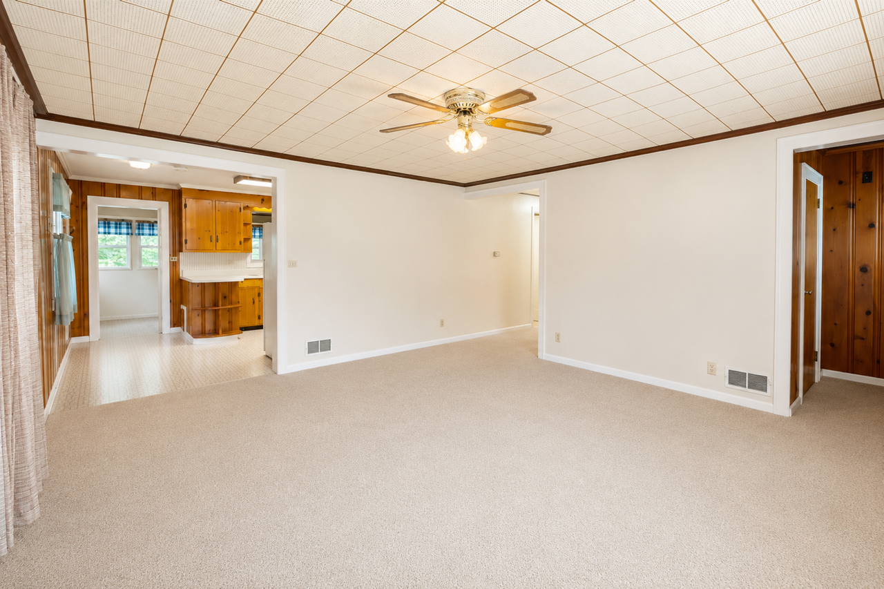 690 Masonic Park Rd - Photo 4 of 15