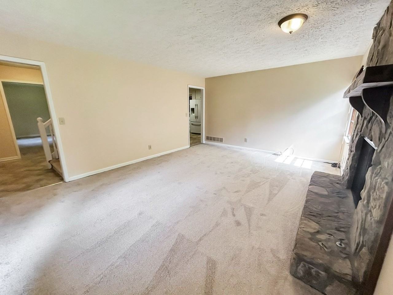 2491 Annandale Dr - Photo 6 of 45