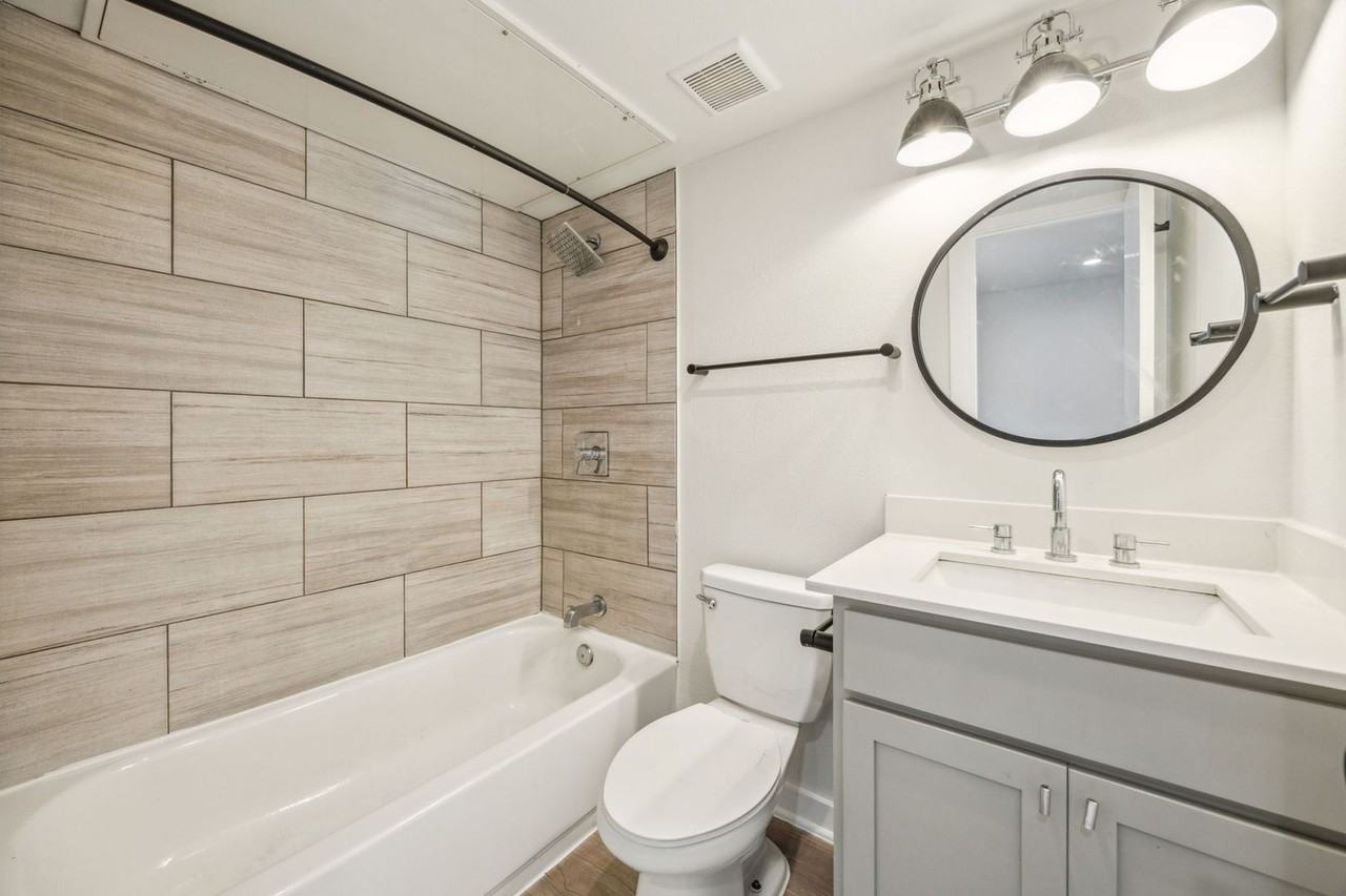 The Republic Apartments - Photo 5 of 24