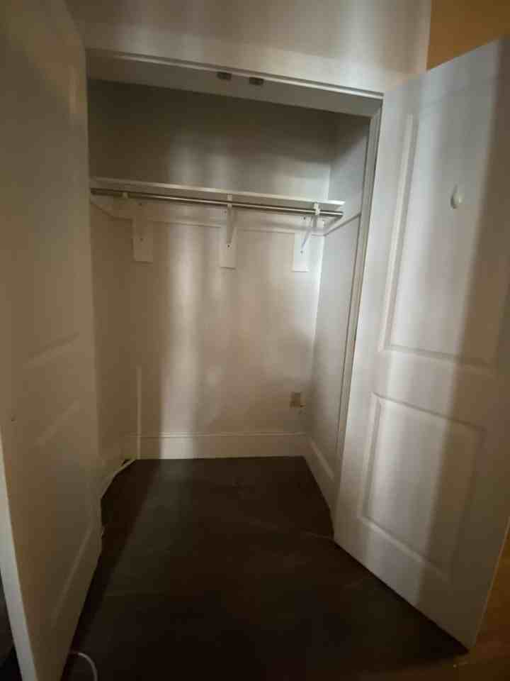 81 Westland Ave - Photo 5 of 18