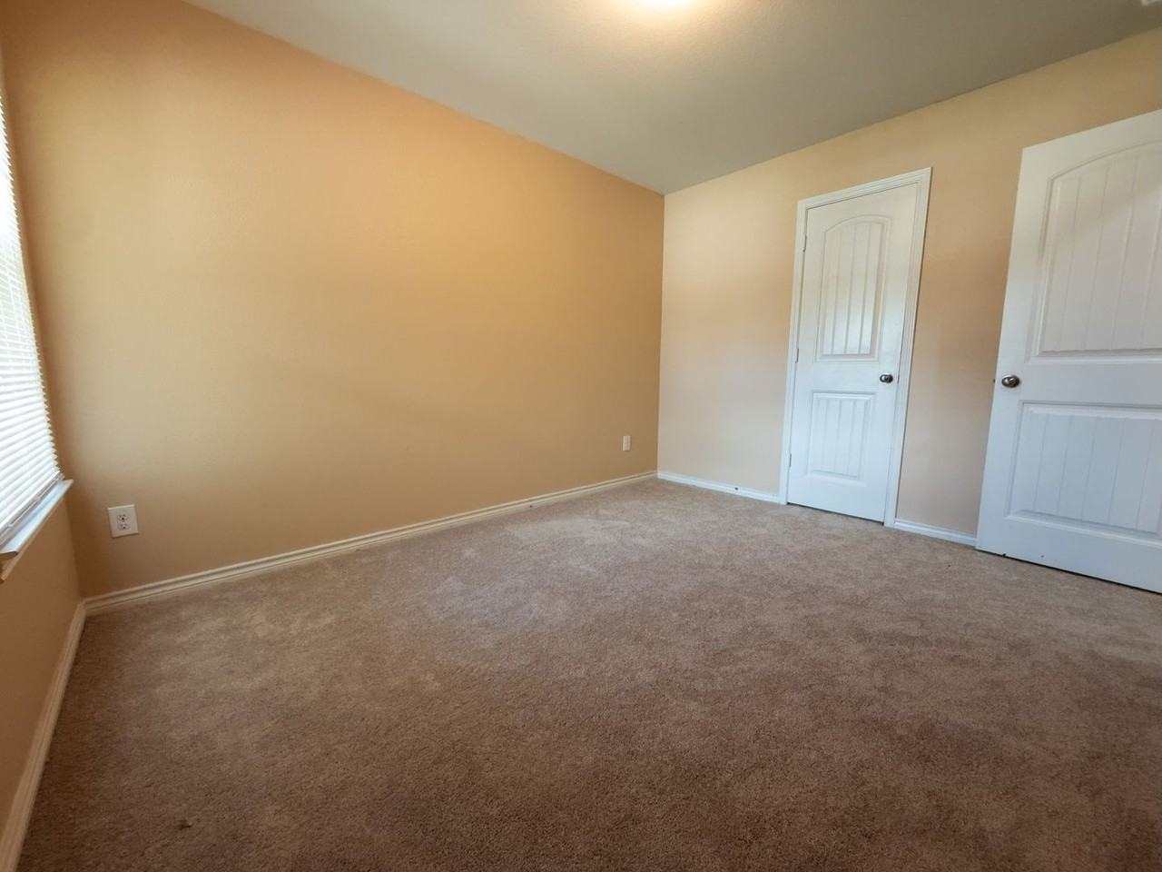 1508 Blue Jay Dr - Photo 7 of 22
