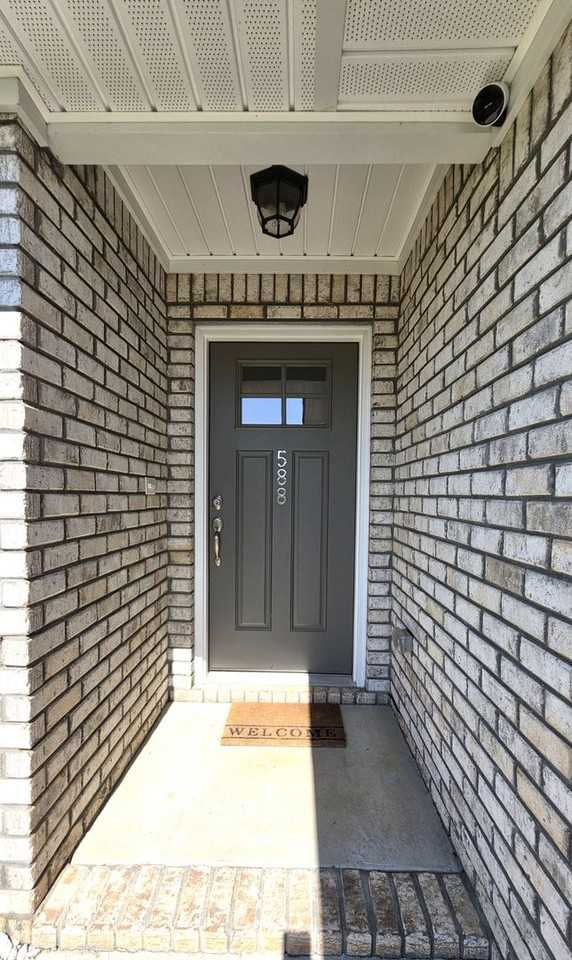 588 Brushwood Dr - Photo 2 of 39