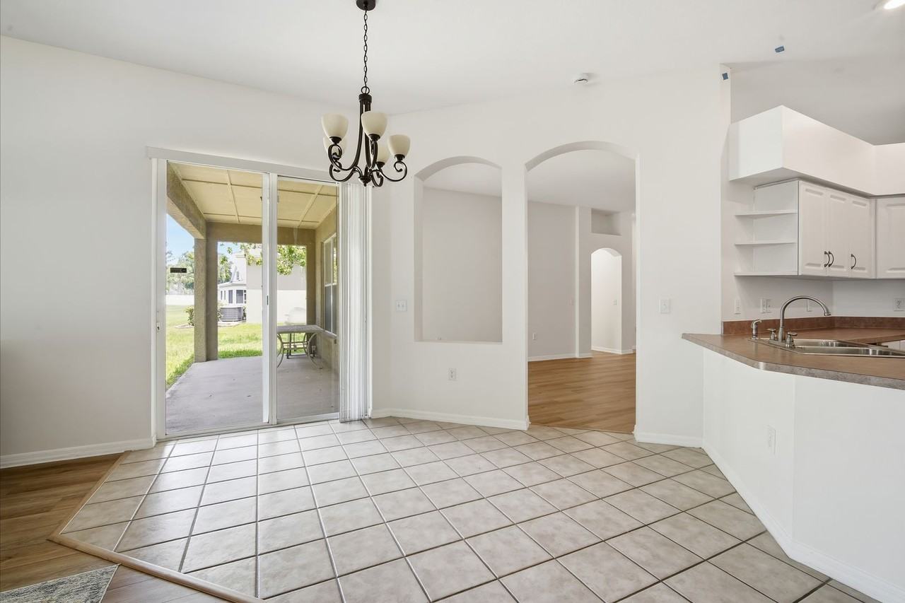 5912 Bramble Bush Ct - Photo 6 of 30