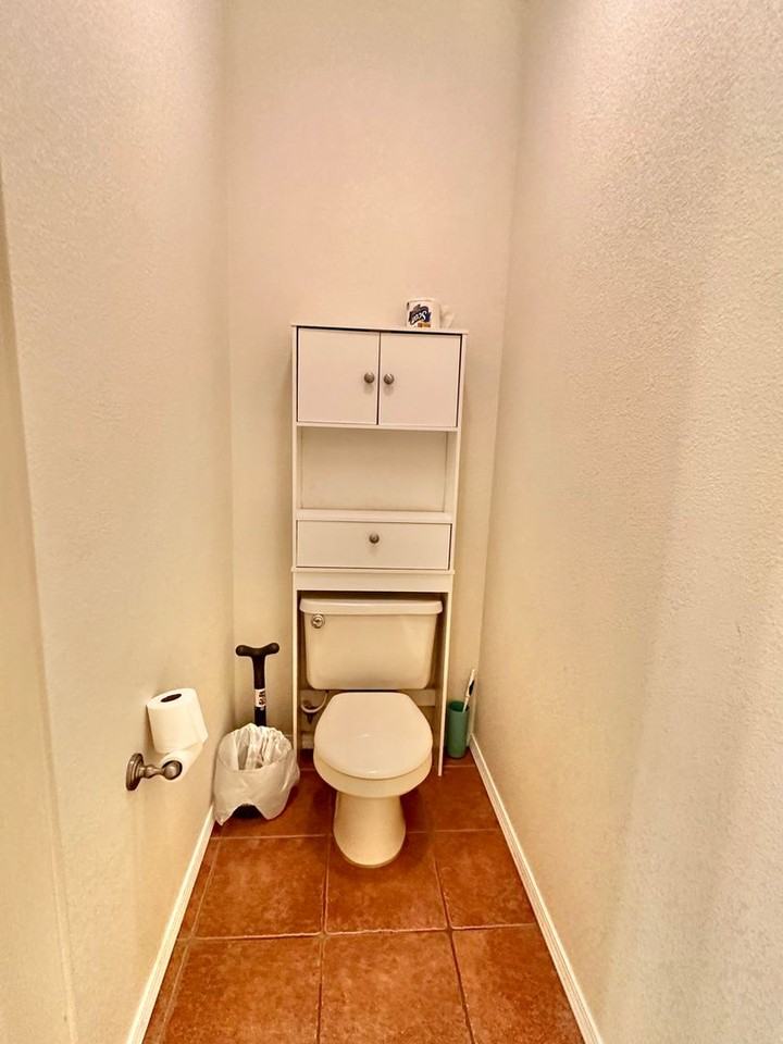 1104 San Miguel - Photo 7 of 29