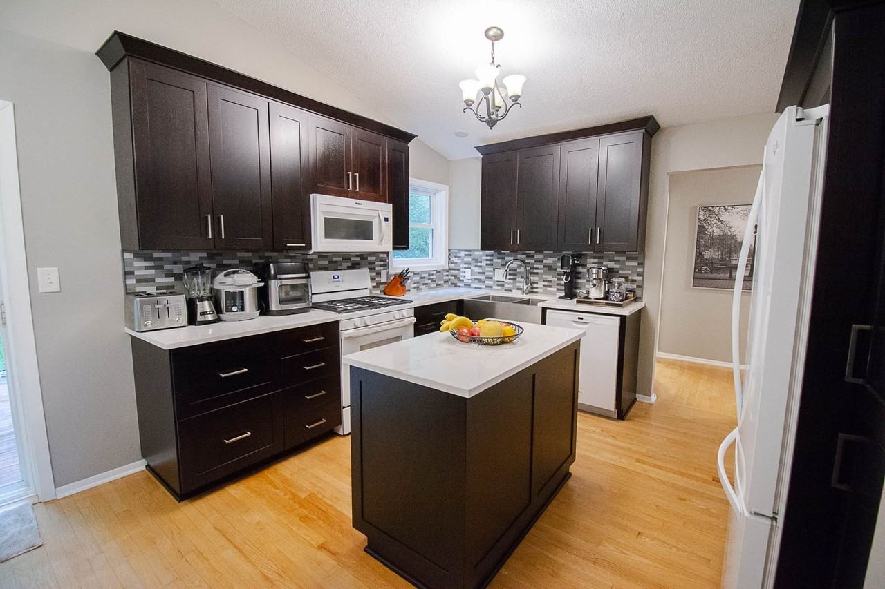 724 20th Ave Sw - Photo 5 of 27
