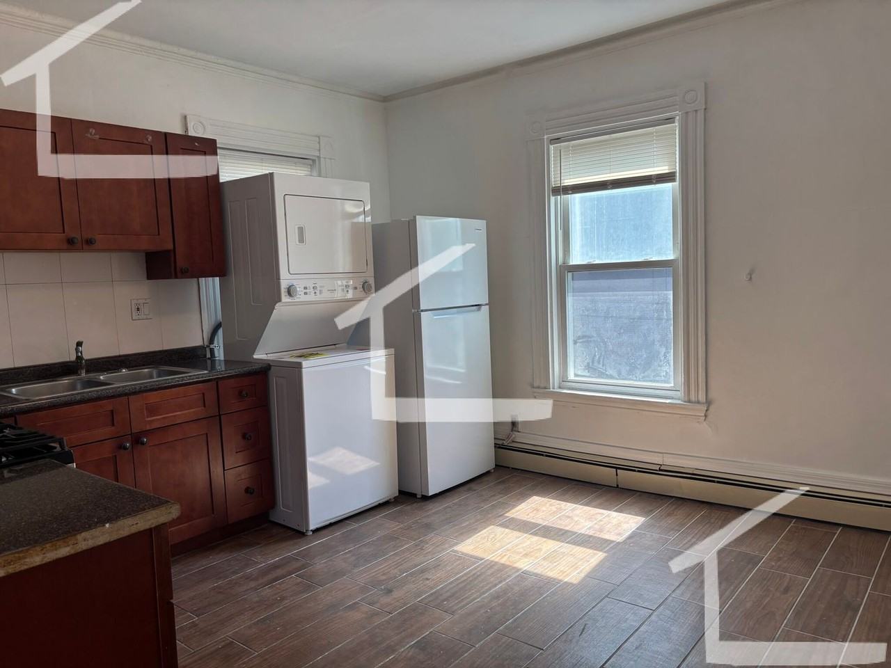 24 Armington St - Photo 2 of 12