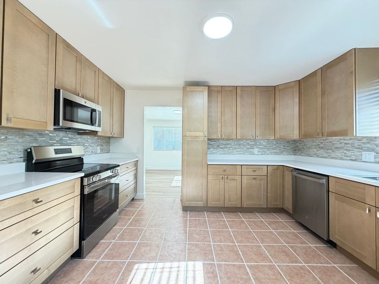8548 W 62nd Pl - Photo 6 of 19
