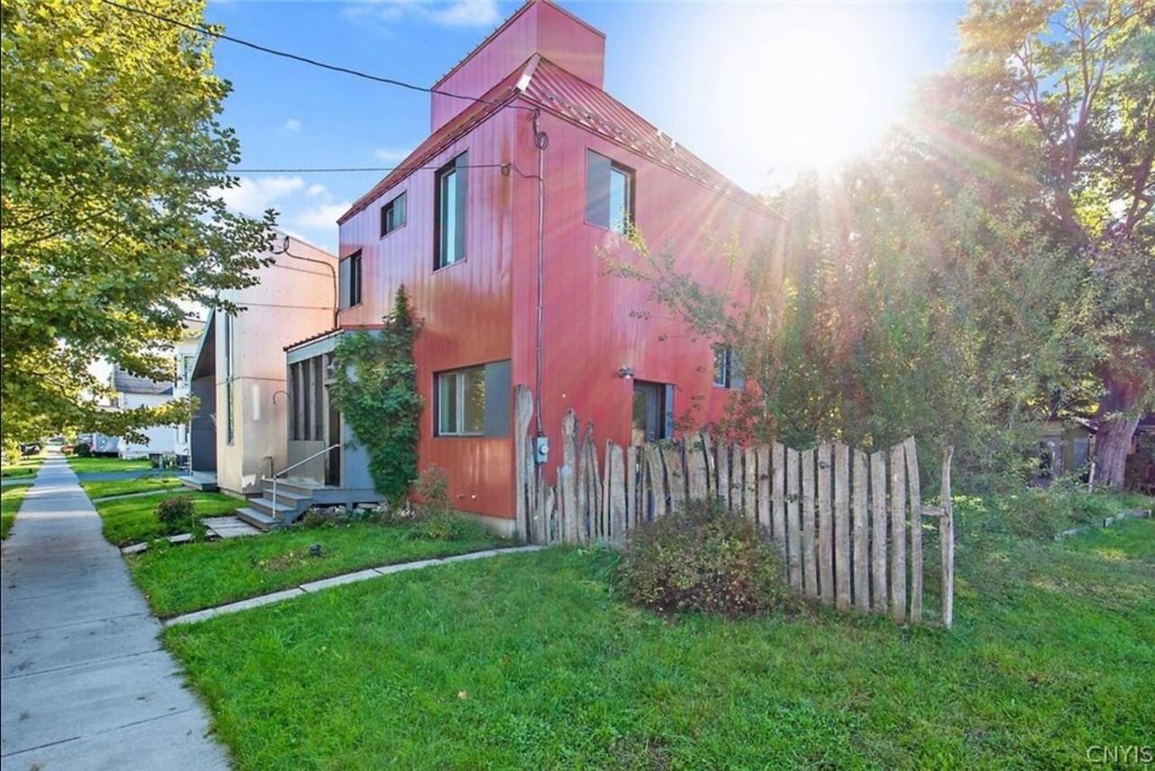 621 Otisco St - Photo 2 of 48