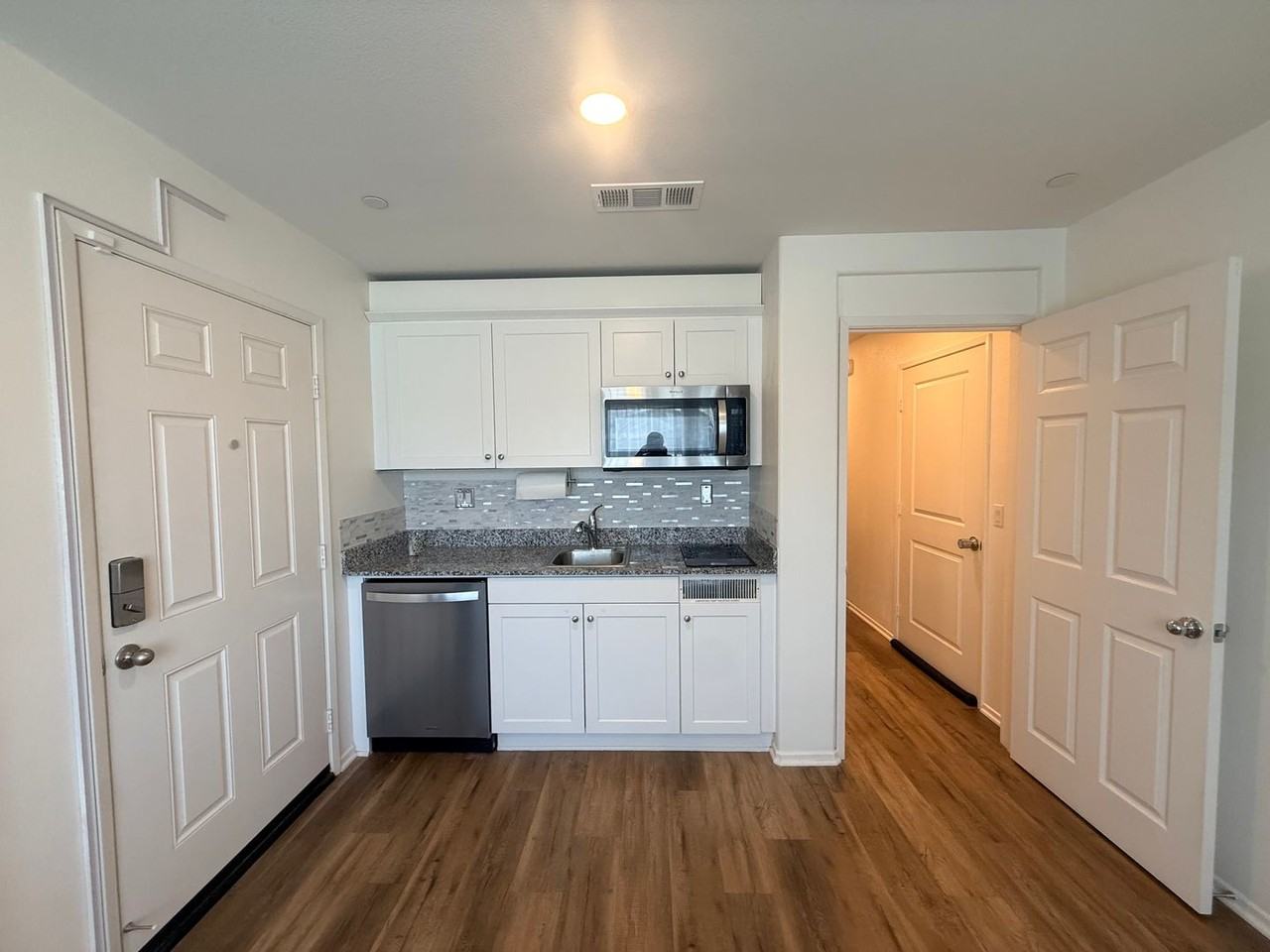 5475 Tangerine Ave #ADU - Photo 3 of 11