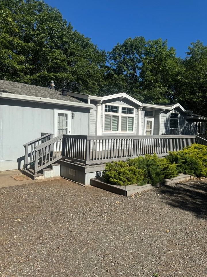 7250 Tahoe Ln