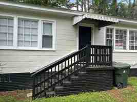 featured image of 1403 1405/1 Mcarthur Ave