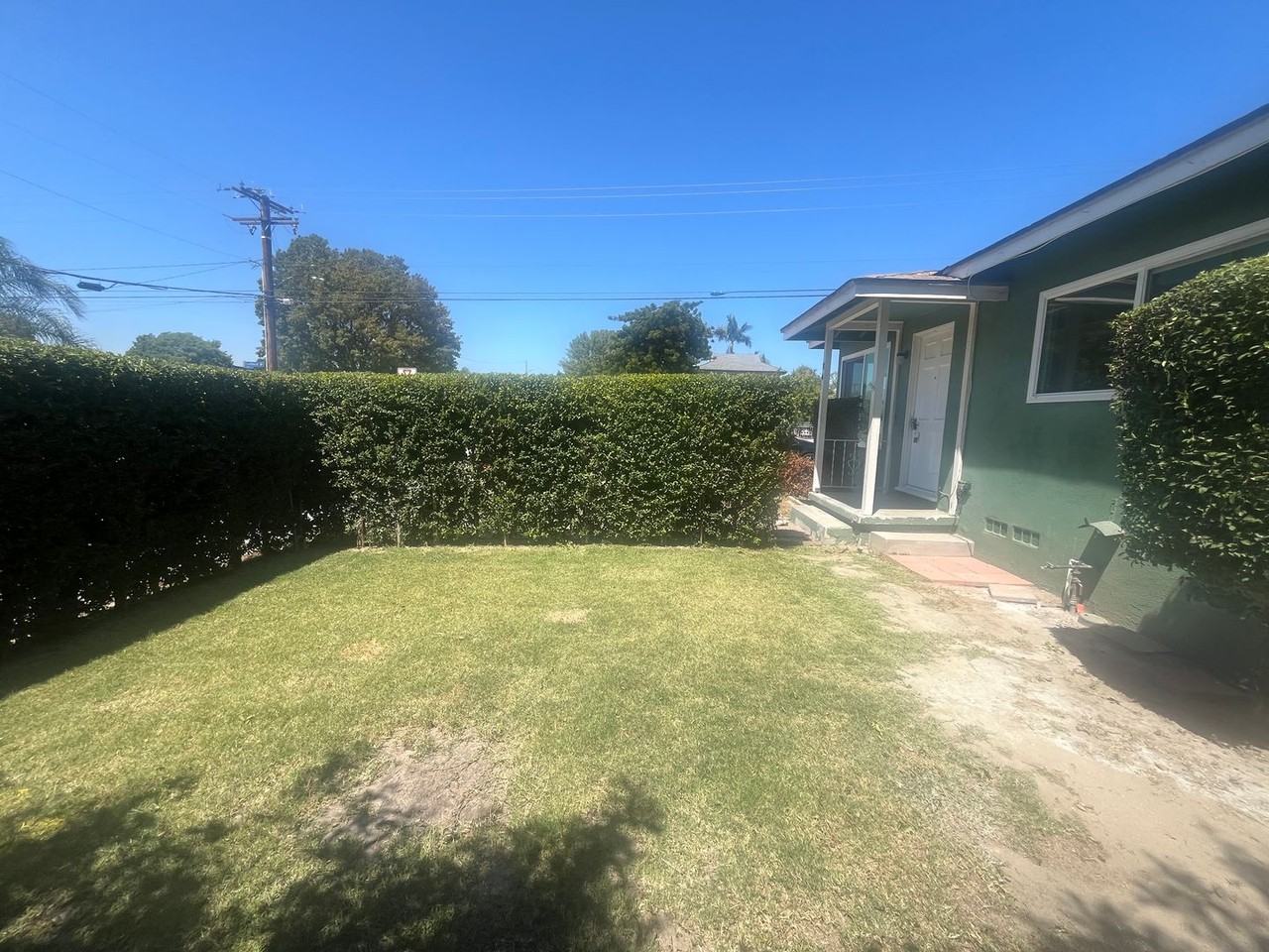 7420 Vicki Dr - Photo 2 of 22