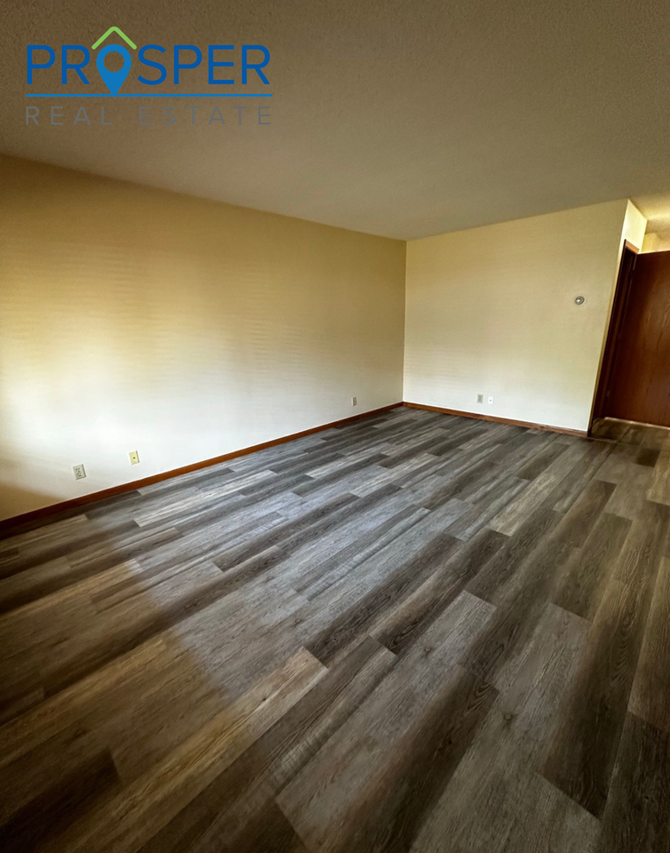 3406 Garner St - Photo 7 of 14