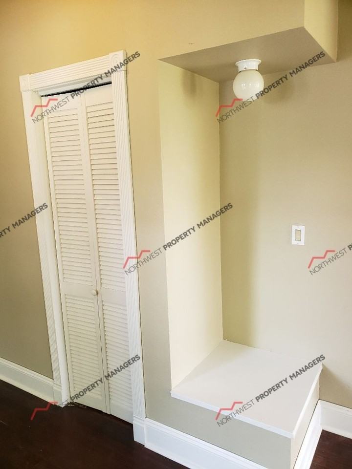 462 Nw Pennsylvania Ave - Photo 6 of 24